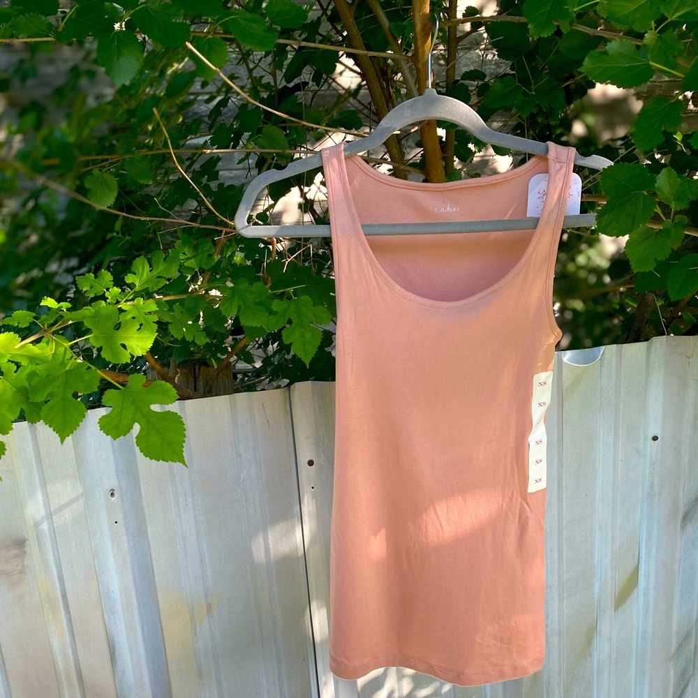 Isabel coral tank